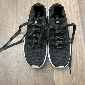NoBull Women’s Knit Runner Shoes Sz 7.5